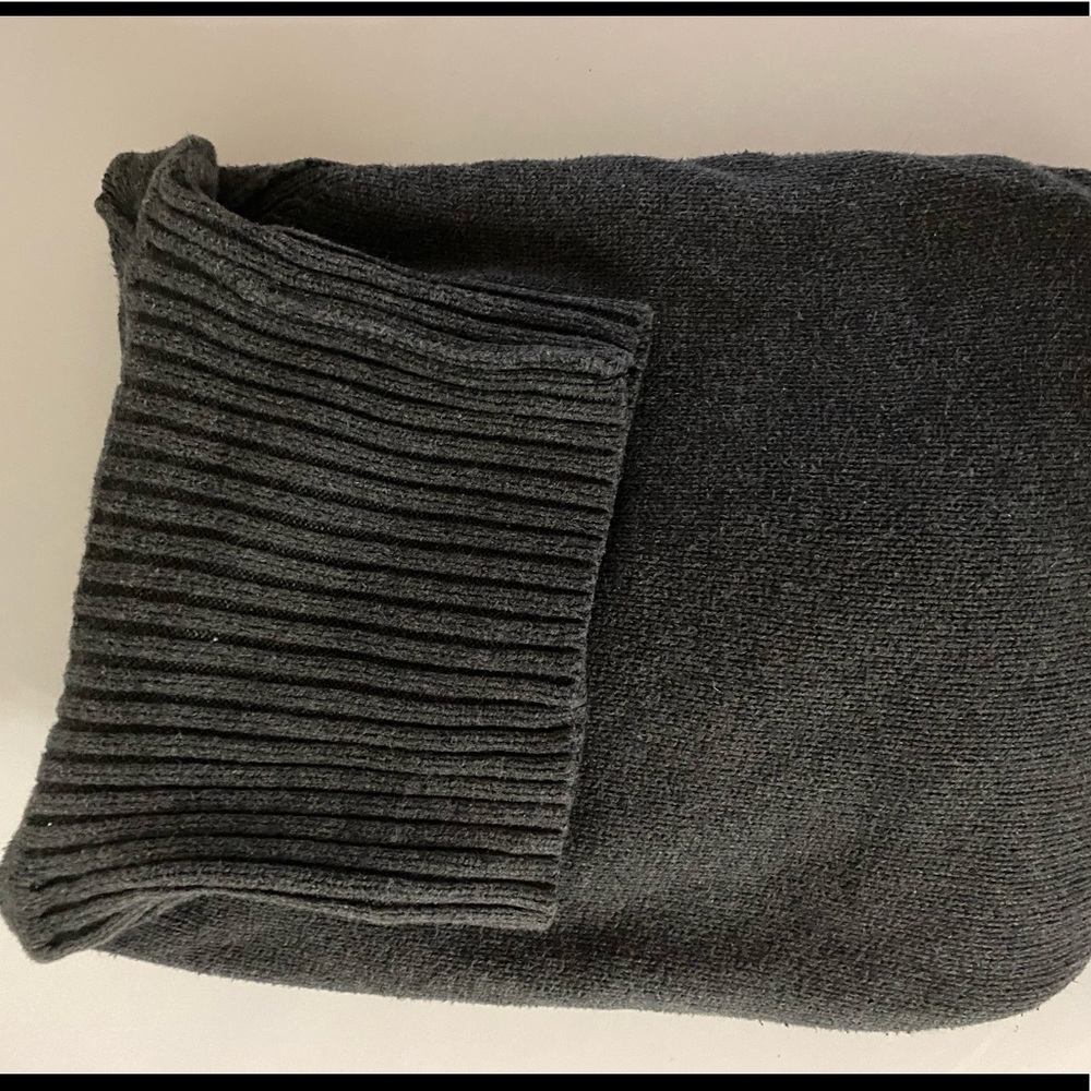 Gray oversized turtleneck